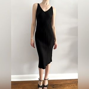 Aritzia BABATON Viscose Bias Cut Midi V-Neck Black Dress ~ Size Small
